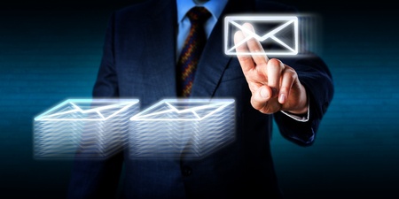Email Ads Outperform Print, Social Media and Mixed Media Marketing Ads